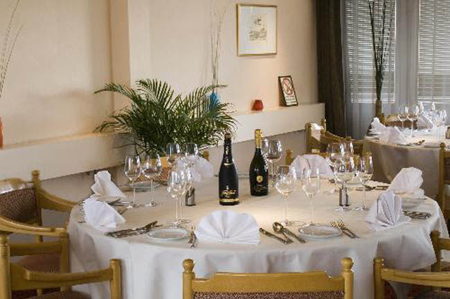 Tulip Inn Maastricht Aachen Airport 餐厅 照片